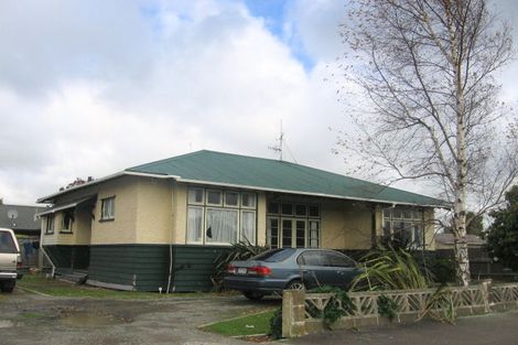 Photo of property in 68 Chelwood Street, Takaro, Palmerston North, 4412