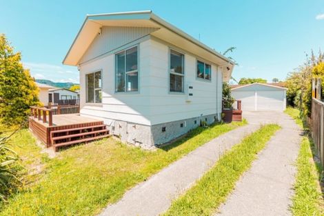 Photo of property in 18 Sequoia Crescent, Owhata, Rotorua, 3010