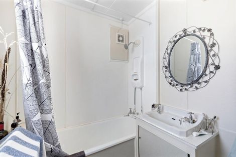 Photo of property in 17 Stewart Street, Frankton, Queenstown, 9300