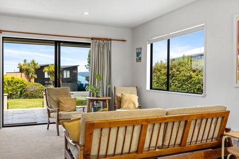 Photo of property in 40 Kotare Place, South Bay, Kaikoura, 7300