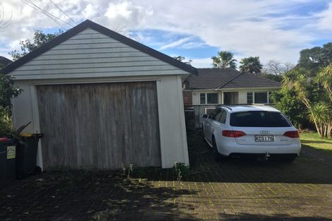 Photo of property in 47 Kiwi Road, Point Chevalier, Auckland, 1022