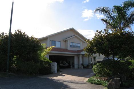 Photo of property in 21 Godwin Court, Unsworth Heights, Auckland, 0632