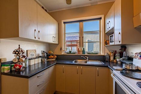 Photo of property in 800 Clive Street, Akina, Hastings, 4122