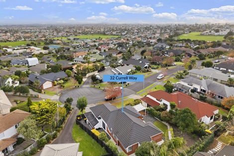Photo of property in 32 Currell Way, Somerville, Auckland, 2014