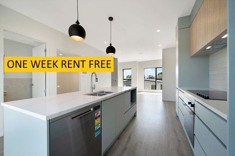 Photo of property in 5/107 Hobsonville Road, West Harbour, Auckland, 0618