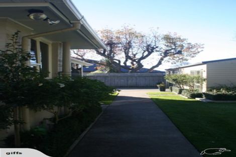 Photo of property in 17 Centaurus Road, Cashmere, Christchurch, 8022