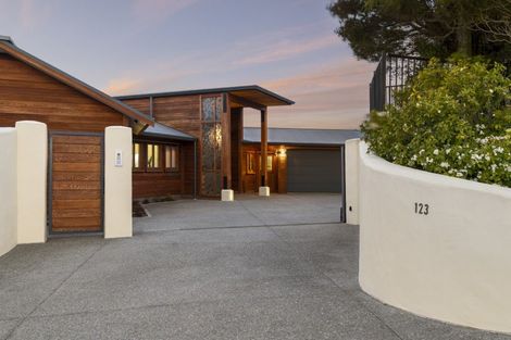 Photo of property in 123 Glenstrae Road, Redcliffs, Christchurch, 8081