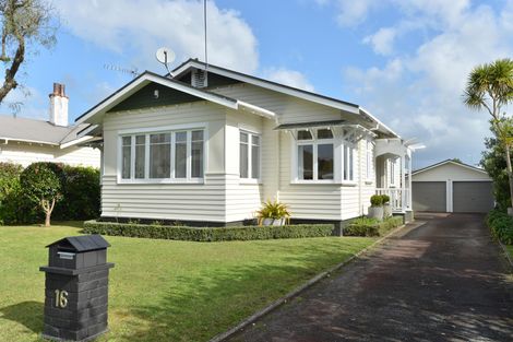 Photo of property in 16 Donald Street, Regent, Whangarei, 0112