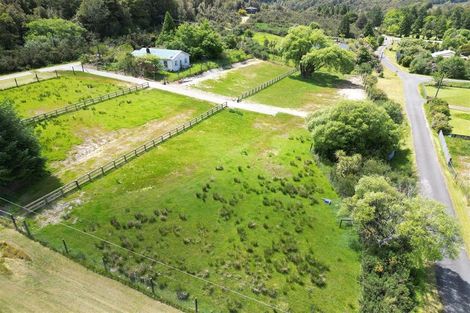 Photo of property in 3 Clifford Street, Blackball, 7804