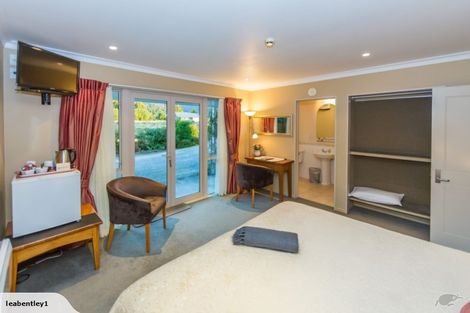 Photo of property in Misty Peaks B And B, 105 Cook Flat Road, Fox Glacier, 7886