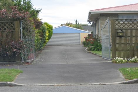 Photo of property in 39 Woolley Street, Avondale, Christchurch, 8061