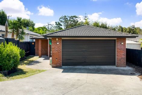 Photo of property in 318 Triangle Road, Massey, Auckland, 0614