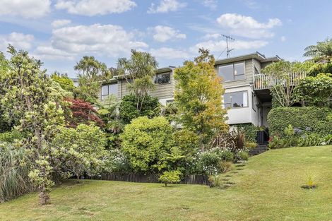 Photo of property in 14 Mckeefry Grove, Tawa, Wellington, 5028