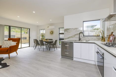 Photo of property in 2 Awaiti Way, Orewa, 0931