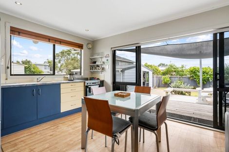 Photo of property in 304b Sylvia Road, Whangamata, 3620