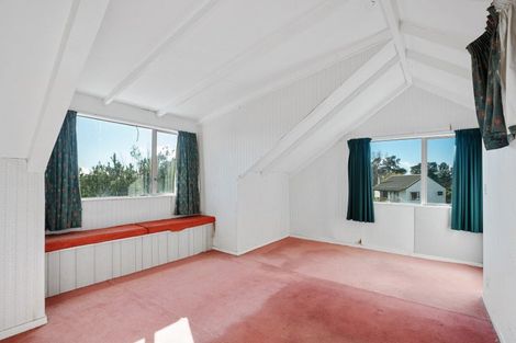 Photo of property in 12 Kahu Road, Otaihanga, Paraparaumu, 5036