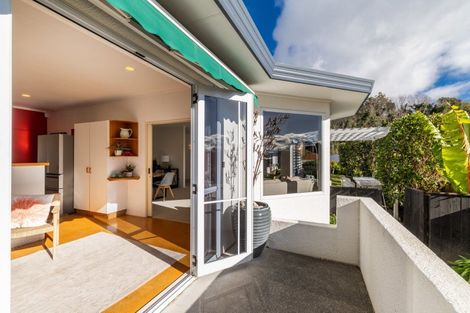 Photo of property in 9 Amner Place, Bluff Hill, Napier, 4110