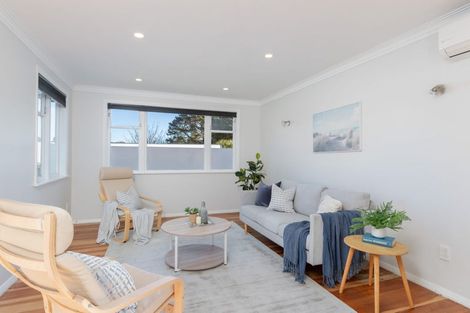 Photo of property in 23 Dorset Grove, Cannons Creek, Porirua, 5024