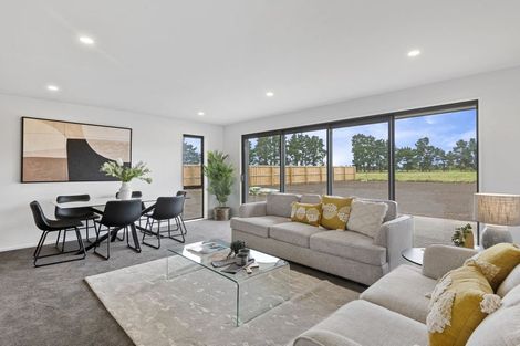 Photo of property in 13 Huntaway Lane, Te Atatu Peninsula, Auckland, 0610