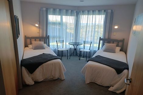 Photo of property in 385b Oceanbeach Road, Mount Maunganui, 3116