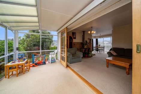 Photo of property in 34 Tayler Street, Eltham, 4322