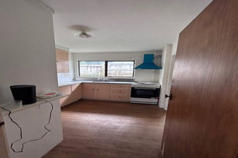 Photo of property in 2/34 Glencourt Place, Glenfield, Auckland, 0629