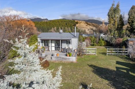 Photo of property in 145 Main Road, Luggate, Cromwell, 9383