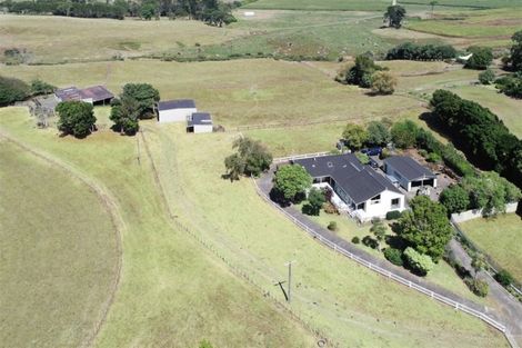Photo of property in 97a Whiriwhiri Road, Waiuku, 2682