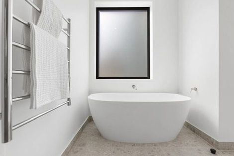 Photo of property in 14 Rubus Street, Wanaka, 9382