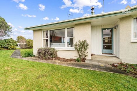 Photo of property in 13 Kirkoswald Street, Wallacetown, 9816