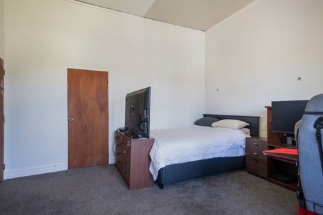 Photo of property in 24a Mckenzie Street, Levin, 5510