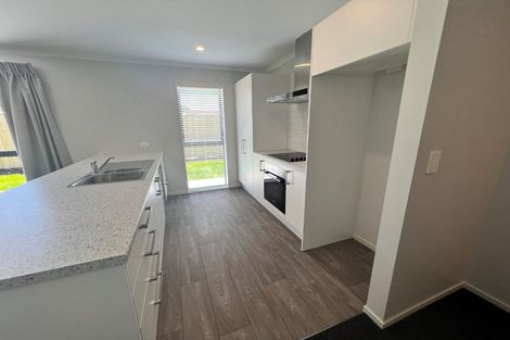 Photo of property in 4 Applegrove Crescent, Belfast, Christchurch, 8051