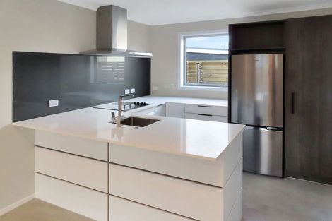 Photo of property in 11 John Reynolds Square, Hutt Central, Lower Hutt, 5010