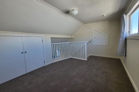 Photo of property in 23 Milton Street, Berhampore, Wellington, 6023