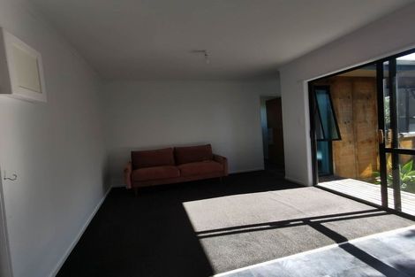 Photo of property in 1295 Whangaparaoa Road, Army Bay, Whangaparaoa, 0930