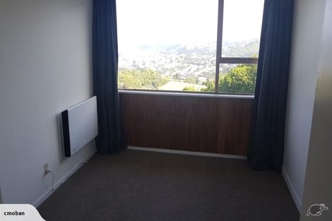 Photo of property in 8b Middlesex Place, Northland, Wellington, 6012