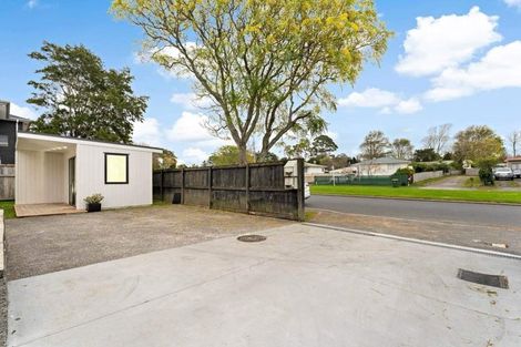 Photo of property in 79 Universal Drive, Henderson, Auckland, 0610