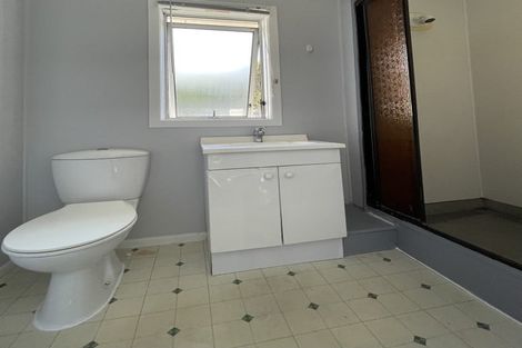 Photo of property in 43 Kurnell Drive, Botany Downs, Auckland, 2010