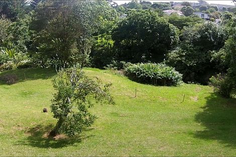 Photo of property in 44 Russell Road, Wainuiomata, Lower Hutt, 5014