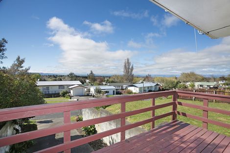 Photo of property in 4 Taupo Terrace, Feilding, 4702