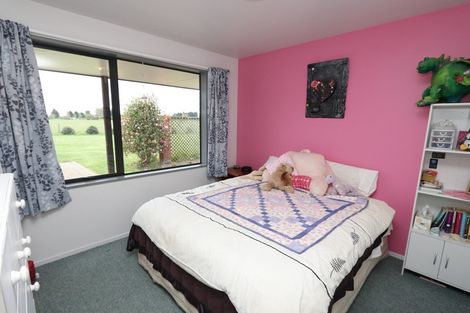 Photo of property in 18 Thews Road, Tinwald, Ashburton, 7778