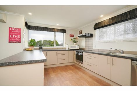 Photo of property in 49 Orwell Crescent, Newfield, Invercargill, 9812