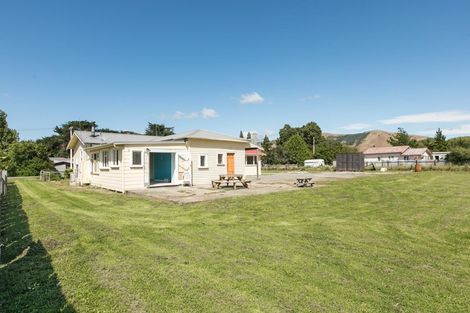 Photo of property in 7 Franklin Street, Porangahau, 4291