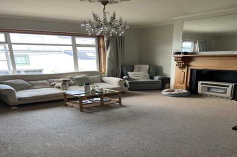 Photo of property in Nissen Court, 11e Hawker Street, Mount Victoria, Wellington, 6011