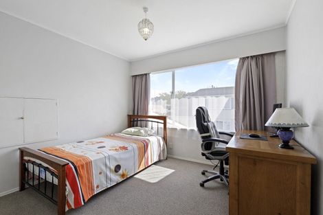 Photo of property in 27 Saint Columbans Grove, Boulcott, Lower Hutt, 5010