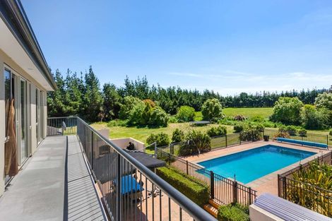 Photo of property in 16 Harpers Road, Loburn, Rangiora, 7472