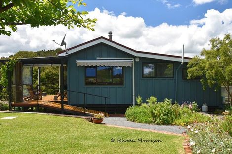 Photo of property in 43 Pahi Road, Paparoa, 0571