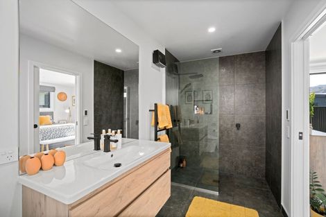 Photo of property in 1 Fraer Street, Cromwell, 9310