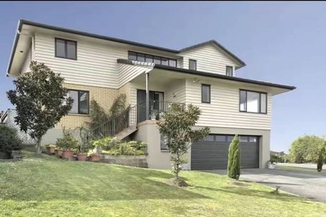 Photo of property in 10 Vintage Drive, Henderson, Auckland, 0612