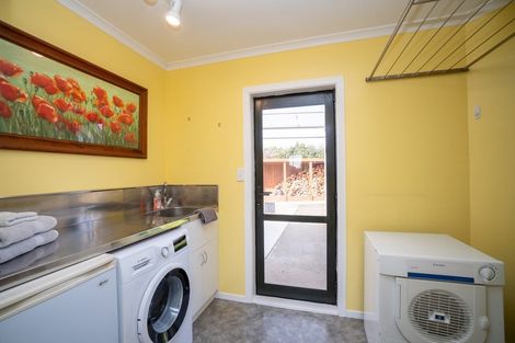 Photo of property in 176 Kelvin Grove Road, Kelvin Grove, Palmerston North, 4414